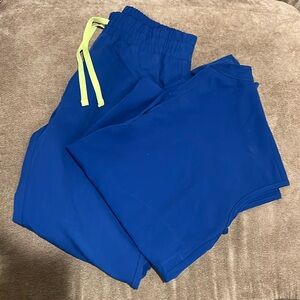 Limited edition Figs Electric Blue Set